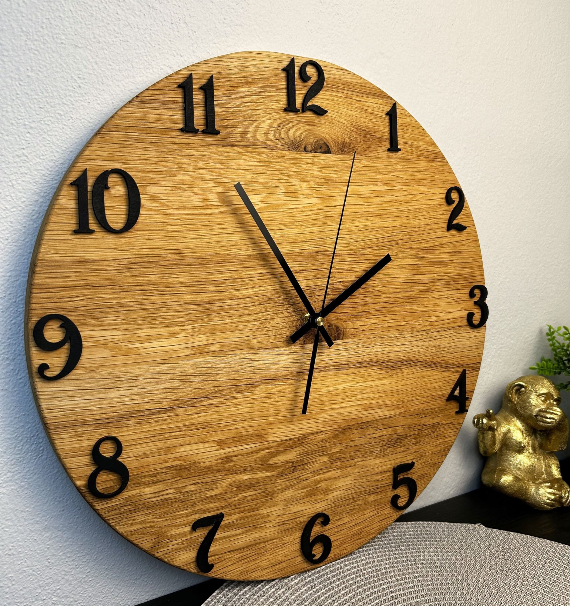 Ako vznikajú naše nástenné hodiny z masívneho dreva