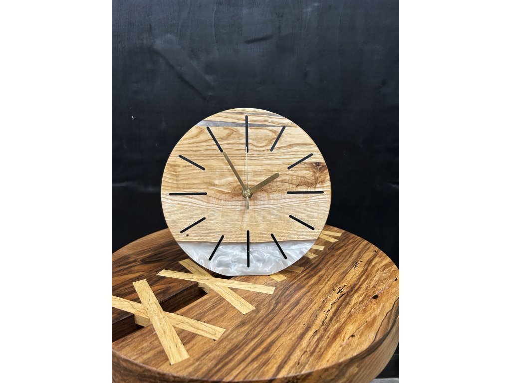 Hodiny Sweep Movement White Pearl