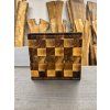 Drevená doska na krájanie End Grain Brick z orecha - 26x24cm
