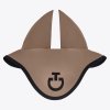 Ušaňa FW25 Cavalleria Toscana walnut