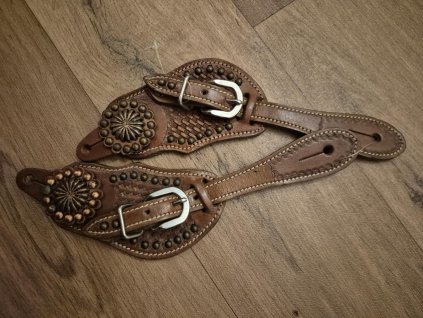 Kožené řemínky s měděným conchos - sleva z důvodu oxidace