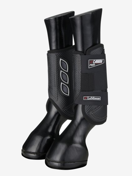 lm carbonxcboot front1 hr3000x4000
