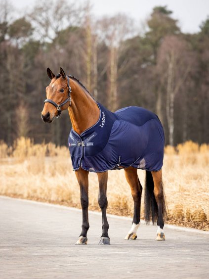 Odpocovací deka LeMieux Kudos Mesh Sports Cooler Rug Navy