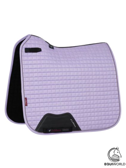 Nakonfigurujte si svůj vlastní podbřišník. Vyberte si ze spousty barev kůže i beránku a vytvořte si tak jedinečný vlastní design.(39)