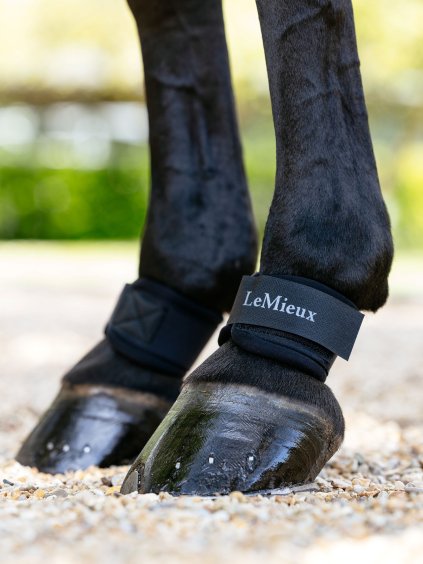 it06923 lifestyle neoprenepasternwrap black 1