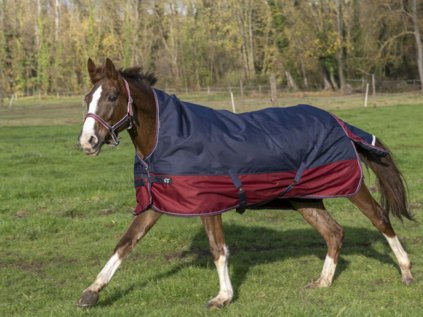 Výběhová deka EQUITHEME HighNeck 150g TYREX 1200D, modrá/burgundy, 150 cm/198 cm