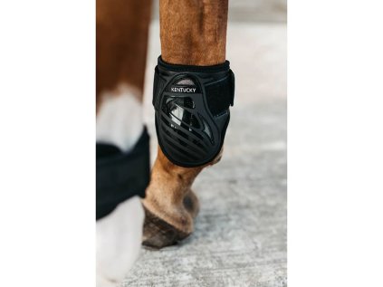 Strouhačky KENTUCKY Young Horse - černé, L