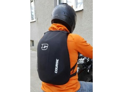 Moto batoh S tvrdou skořepinou