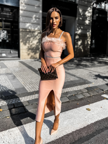Ružové elegantné šaty MELLI s pierkami (Veľkosť S)