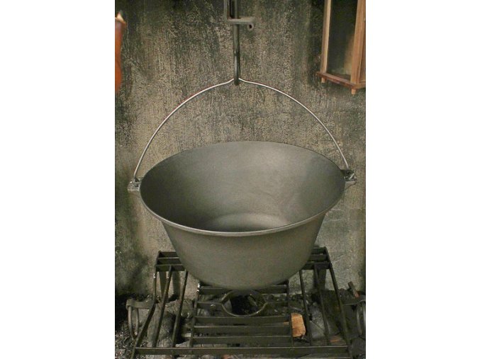 Liatinový kotlík obr2