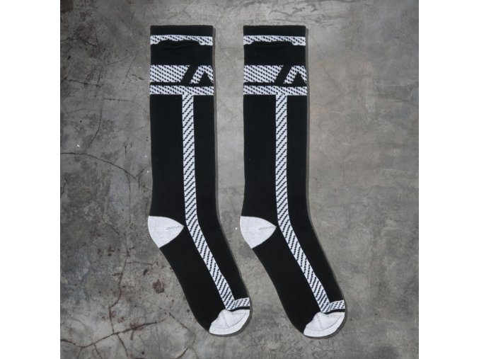 adf109 pockets fetish long socks (2)