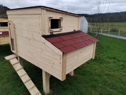 Kurnik for 10 chickens optimised