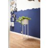 Květináč na vysokých nohách ELEVATE ROUND, ocel, výška 79 cm, bílý mat