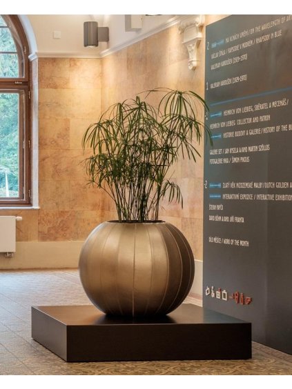 Kvetináč do interiéru GLOBE, priemer 60 cm, bronzový, outlet