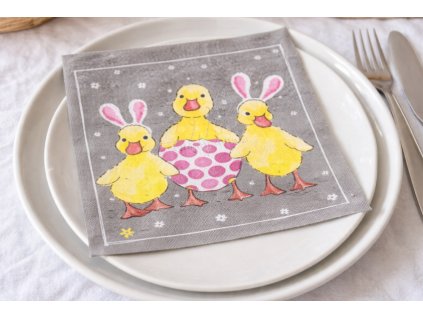 papírové velikonoční ubrousky