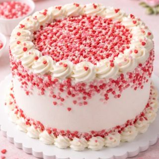 Malý detail, velký efekt ❤️ Malá 3D cukrová srdíčka FL25849-1 (24,-Kč). 3D cukrová srdíčka rozzáří dorty, cupcakes i...