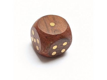 Hrací kostky dřevěné v dřevěné truhle 6 x 6 x 6 cm