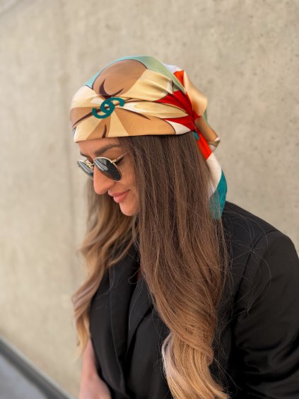 Hedvábný šátek se vzory Green