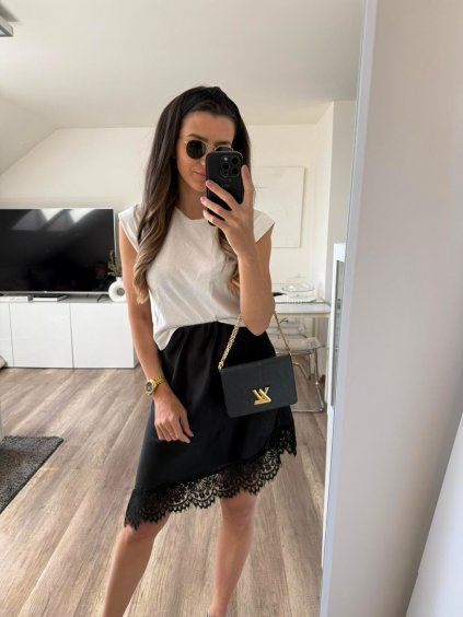 7fa28e37 b631 4f15 a88e 1f6a9697036a