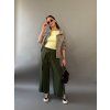 kalhoty-s-lehkym-rozparkem-khaki-eshopat-cz-1