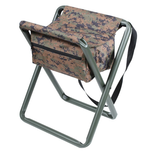 ROTHCO Stolička DELUXE skládací s vakem DIGITAL WOODLAND Barva: DIGITAL WOODLAND - MARPAT