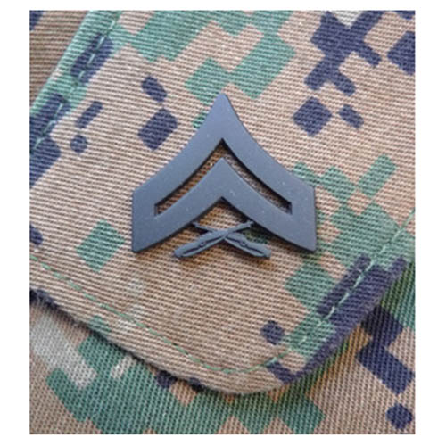 Armáda U.S. Odznak hodnostní USMC - Cpl. - ČERNÝ pár Barva: Černá