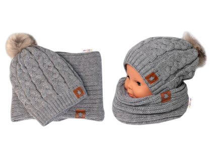 zimni dvouvrstva cepice s bambuli kominek star seda