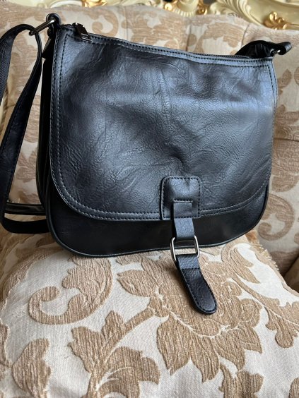 Kabelka messenger větší