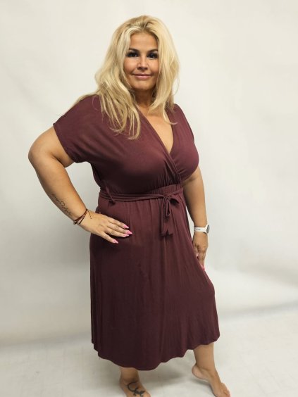 Šaty s véčkovým výstřihem Nikol