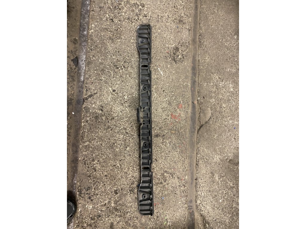 Upevňovací lišta zadního nárazníku nárazníku VW 1K6 807 863 1K6807863