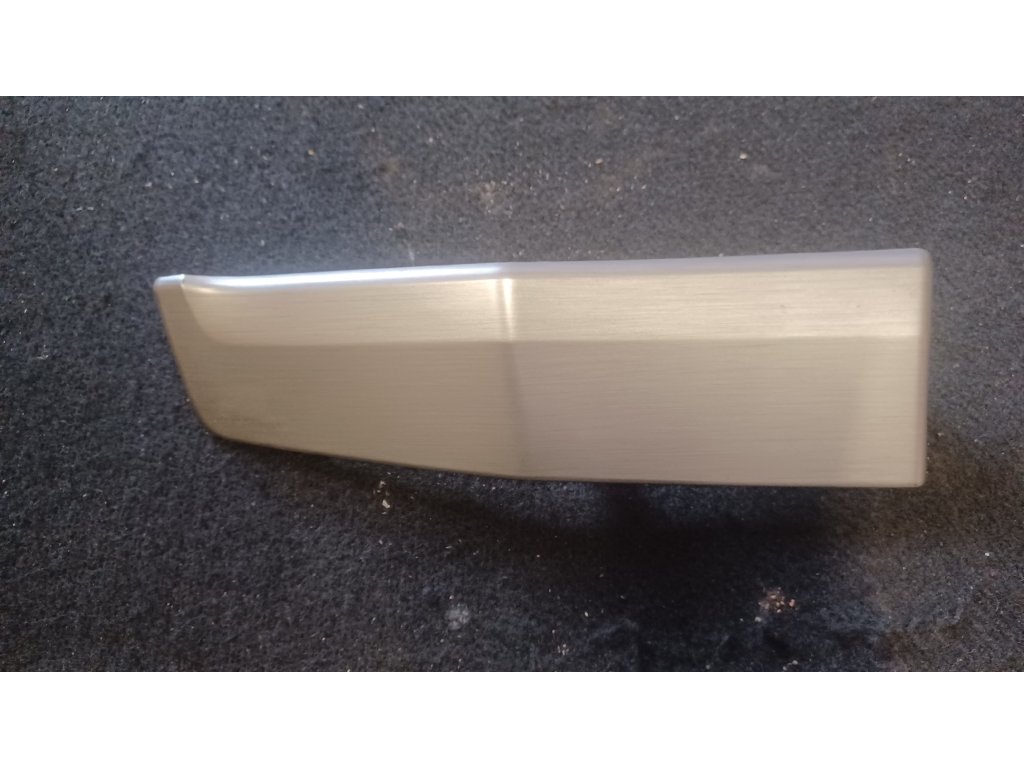 Ozdobná lišta palubní desky VW T6 7E5 857 115 7E5857115