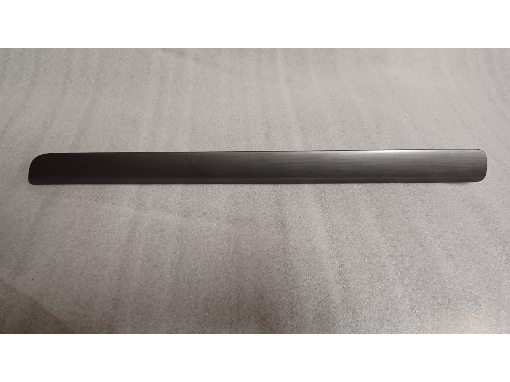 Ozdobná lišta palubní desky VW Golf 7 5G1 858 418 B 5G1858418B