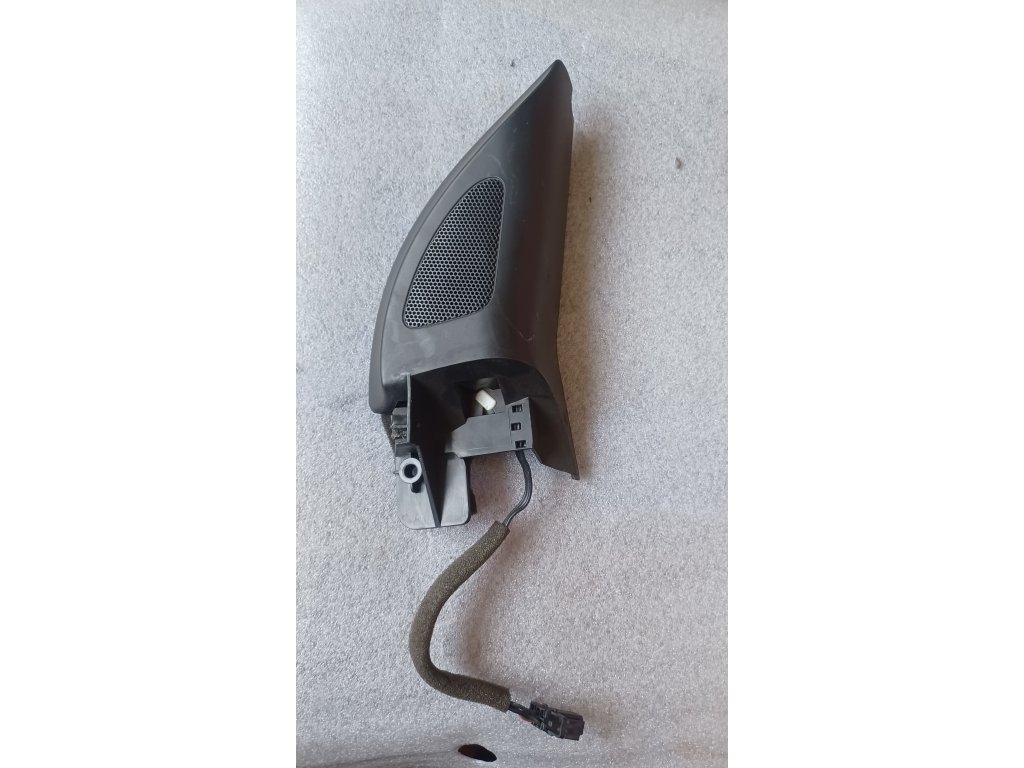 Výškový reproduktor s krytkou pravý VW Golf 5 1K0 837 994 A 1K0837994A 1K0 035 411 A 1K0035411A