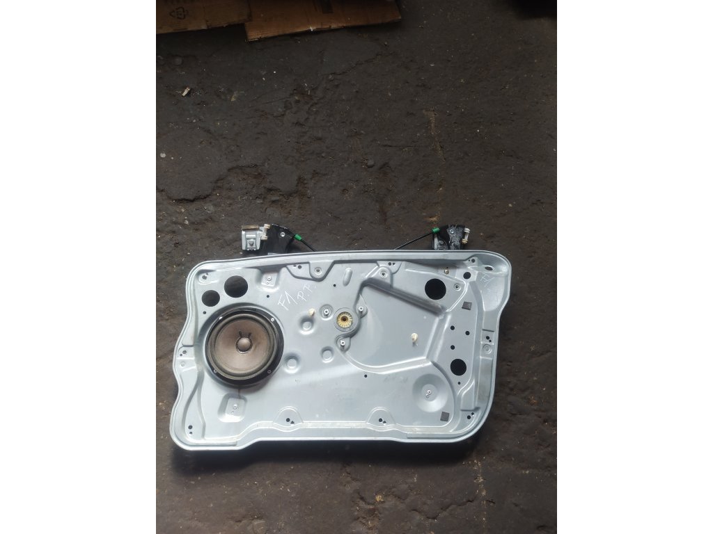 Pravá přední stahovačka s reproduktorem Fabia 1 6Y0 837 756 C 6Y0837756C