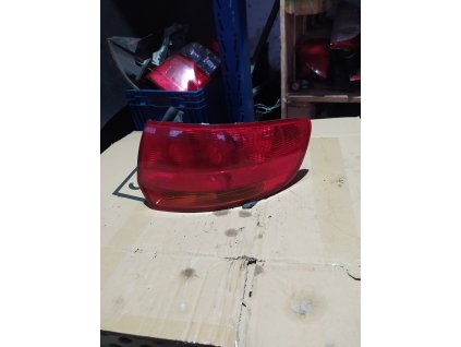 Právě zadní světlo Audi A3 8P4 945 096 C 8P4945096C