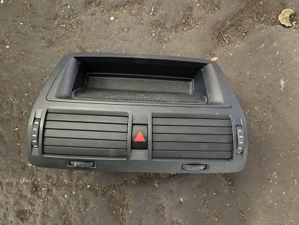 Středové průduchy ventilace Škoda Octavia 2 1Z0 820 951 1Z0820951