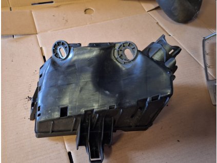 Skříň pojistek Škoda 5Q0907361D 5Q0 907 367 D