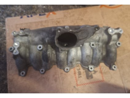 Sání sací potrubí VW 03G129713 03G 129 713