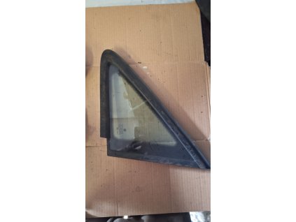 Sklo karoserie levé přední VW Touran 1T0845411 1T0 845 411