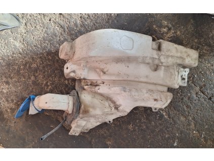 Nádržka ostřikovačů Audi A8 D3 4E0955453H 4E0 955 453 H