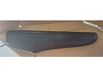 Obložení dveří levé přední Hyundai i30 82715-2R000 827152R000