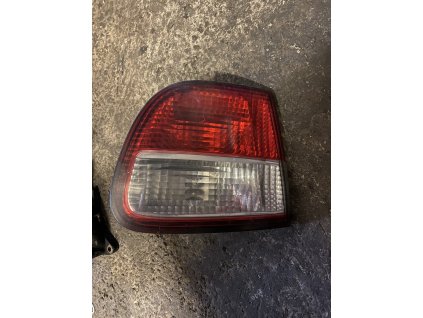 Zadní vnitřní levé světlo Seat Leon 2003 1M6 945 091 B 1M6945091B