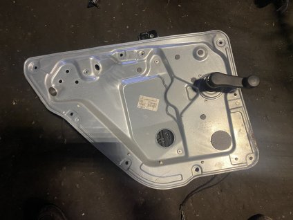 Stahovačka leva zadní Škoda Fabia 1 6Y0 839 751 H 6Y0839751H