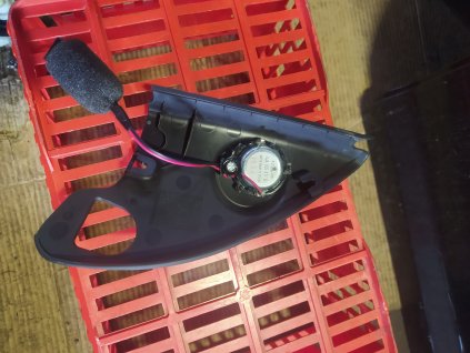 Výškový reproduktor Škoda Rapid s krytkou pravy přední 5JA 837 974 5JA837974