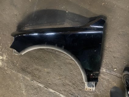 Blatník levý přední VW Touareg