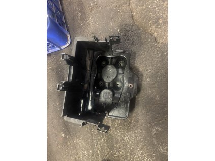 Kryt autobaterie VW 1J0 915 333 A 1J0915333A