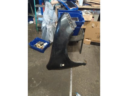 Právy přední blatník Fabia 1