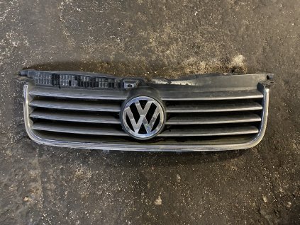 Přední maska VW Passat B5.5