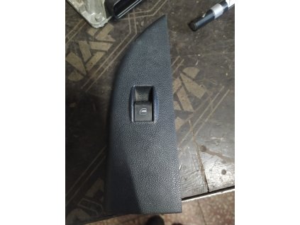 Krytka madla předních dveři S OVLADANIM FABIA 6Y1 867 228 6Y1867228