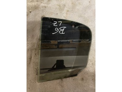 Zadní levé boční sklo VW Passat  B6 sedan